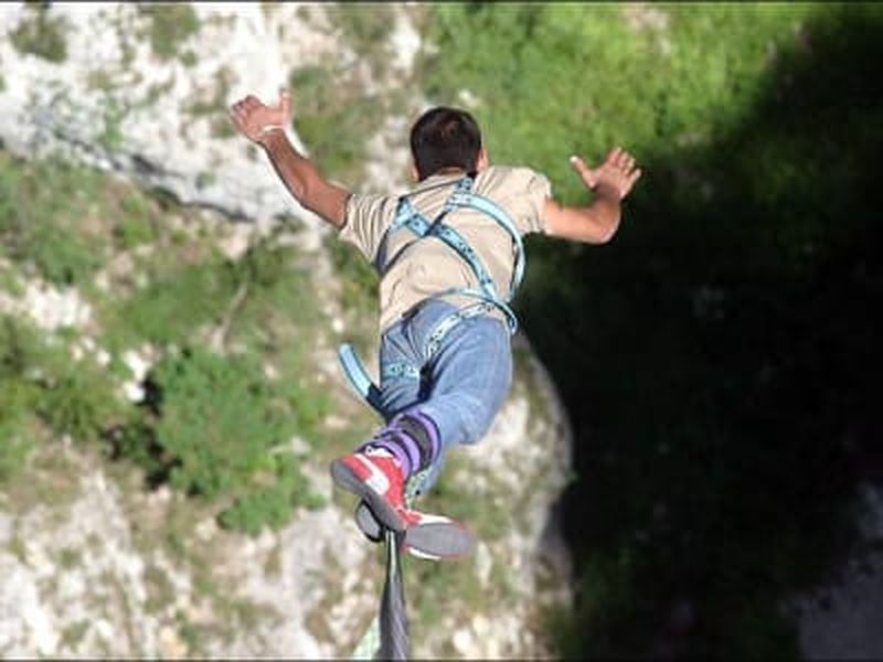 Billet Saut à l'élastique du Pont de l'Artuby (182m) dans le Verdon