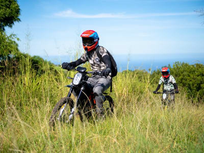 Billet Excursion en moto électrique près du Mont Maïdo à la Réunion