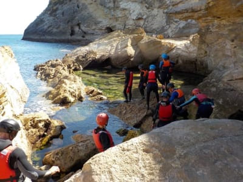 Billet Excursion en coasteering et saut de falaise dans le parc naturel de la Costa Vicentina, près de Lagos