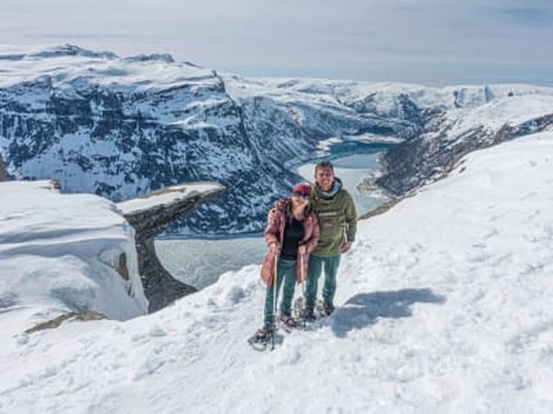 Billet Randonnée hivernale en raquettes à Trolltunga depuis Tyssedal