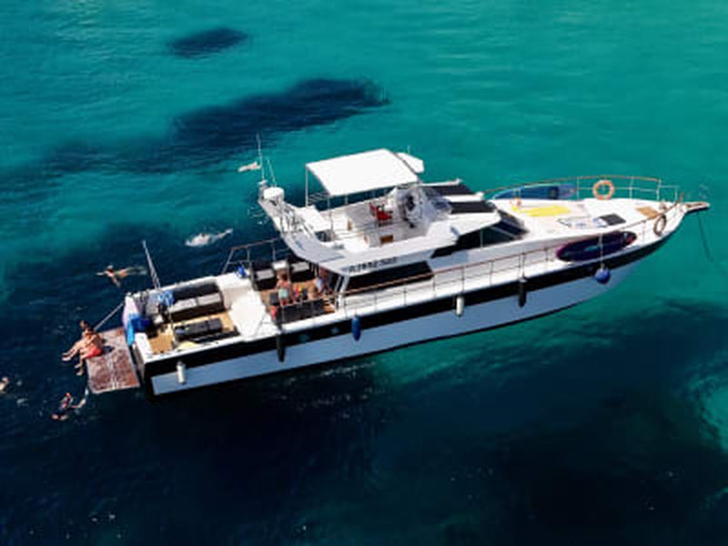 Billet Balade en bateau aux îles Lavezzi au départ de Bonifacio