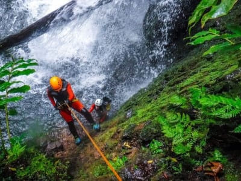 Billet Descente en canyoning de la Ribeira dos Caldeiroes à São Miguel, Açores