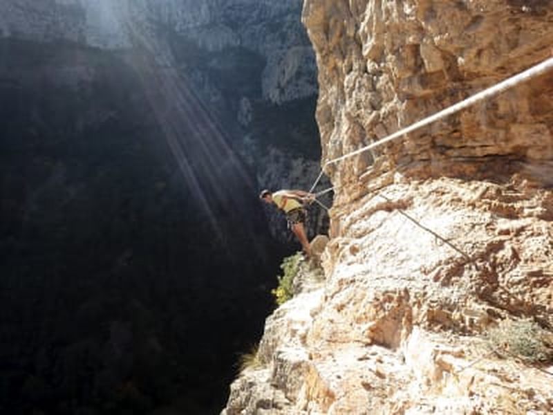 Billet Randonnée verticale dans le massif de Saint-Guilhem-le-désert, près de Montpellier