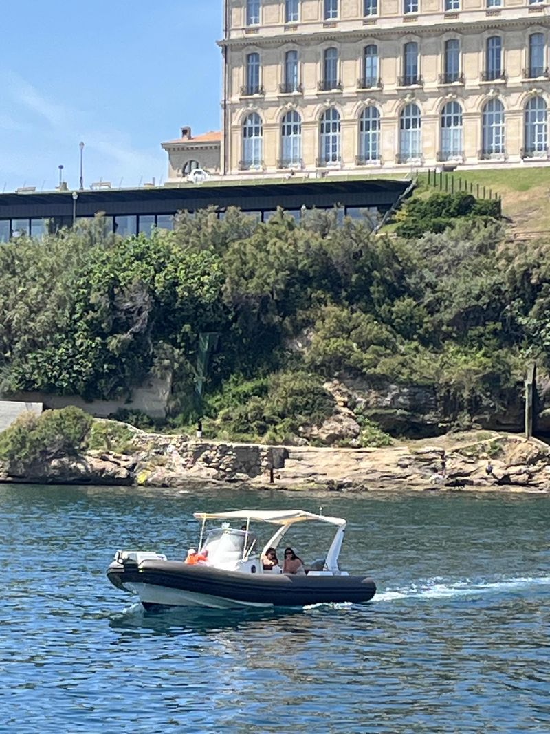 Billet Cap sur les calanques du Frioul : une journée d’exception au départ de Marseille