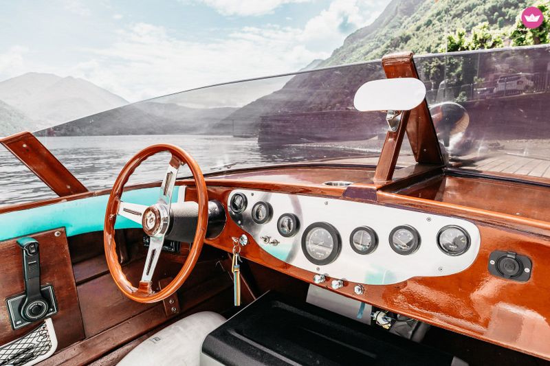 Billet Une plongée dans le passé : naviguer sur le lac à bord du Queen of the Lake