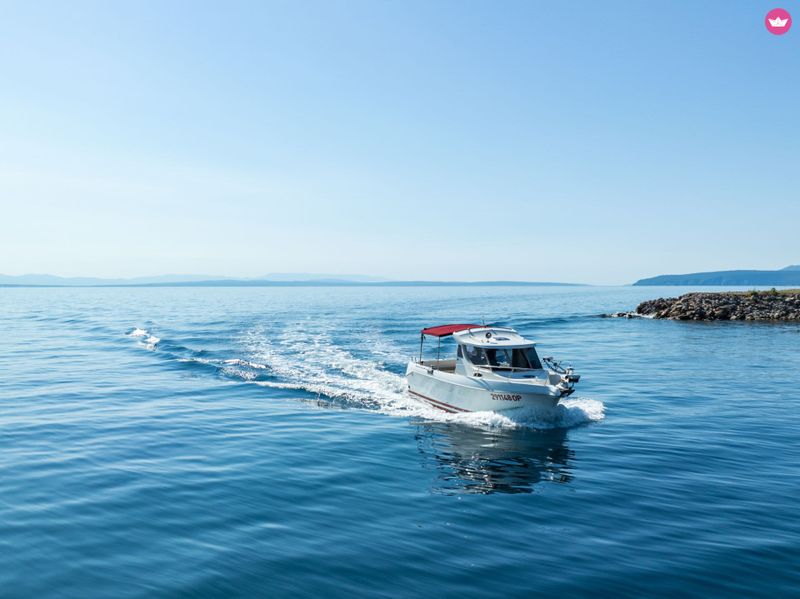 Billet Les sentiers de Cres : randonnée, histoire et rivages cachés