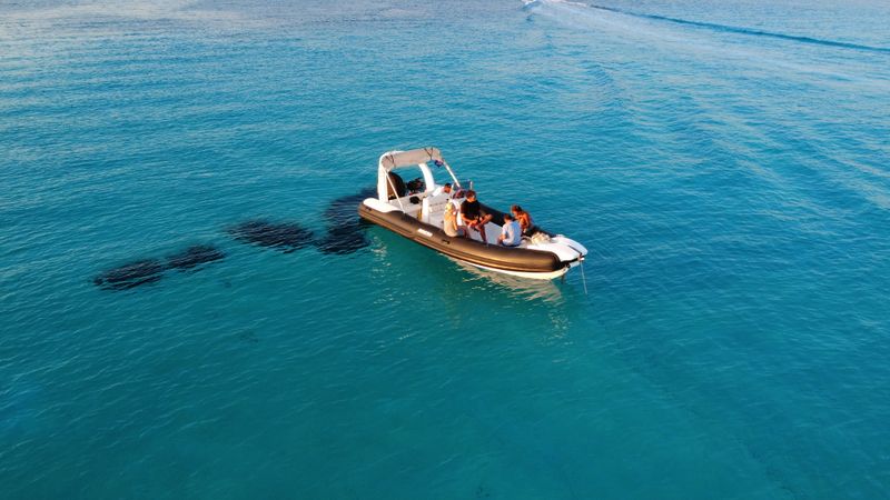 Billet Excursion en bateau autour de Paros et Antiparos (8 à 4 heures) ou au coucher du soleil.    Ou vers d'autres îles.