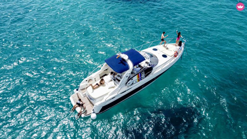 Billet Fête d'anniversaire en bateau de 6 heures – Musique, lagons et bonne ambiance