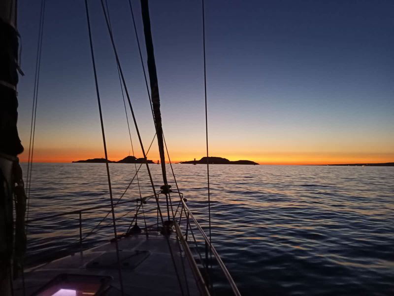 Billet Coucher de Soleil dans les Calanques du Frioul