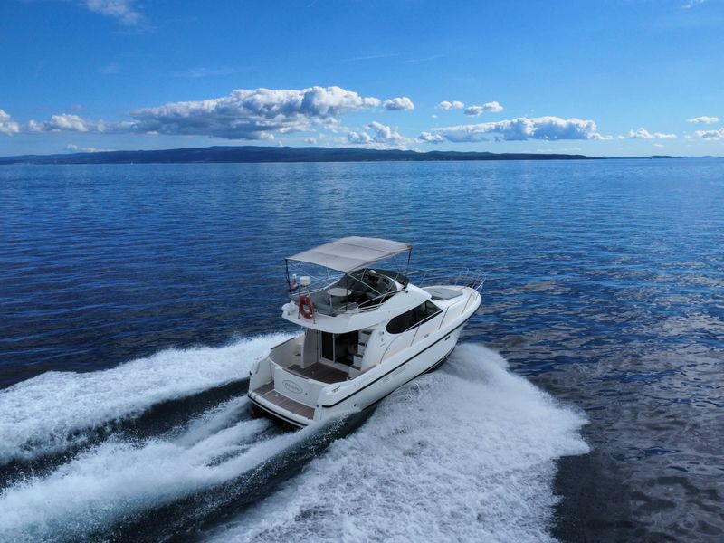 Billet Le bonheur d'une excursion d'île en île : une journée de baies et de saveurs sur les îles Pakleni