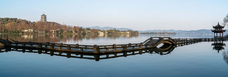 Billet Excursion privée à la Pagode de Leifeng et Musée de la Soie