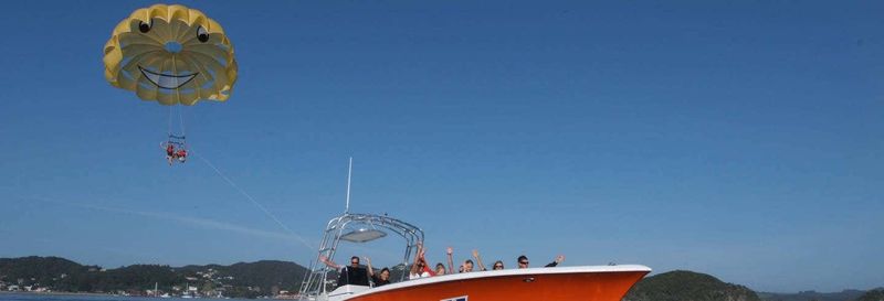 Billet Parachute ascensionnel à Baie des Îles