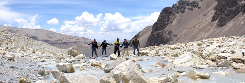 Billet Randonnée sur la montagne enneigée de Charquini