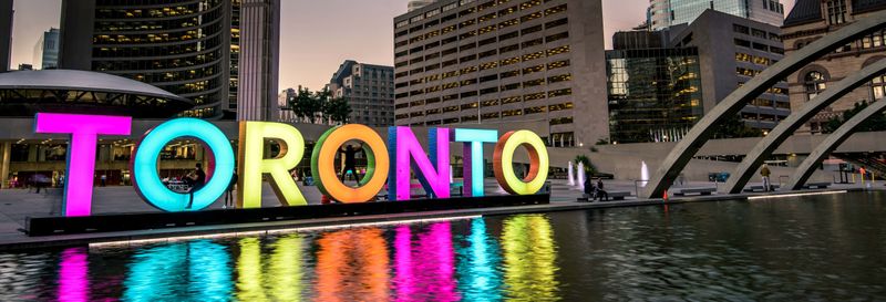 Billet Visite de nuit dans Toronto en petit groupe + Tour CN ou balade en bateau