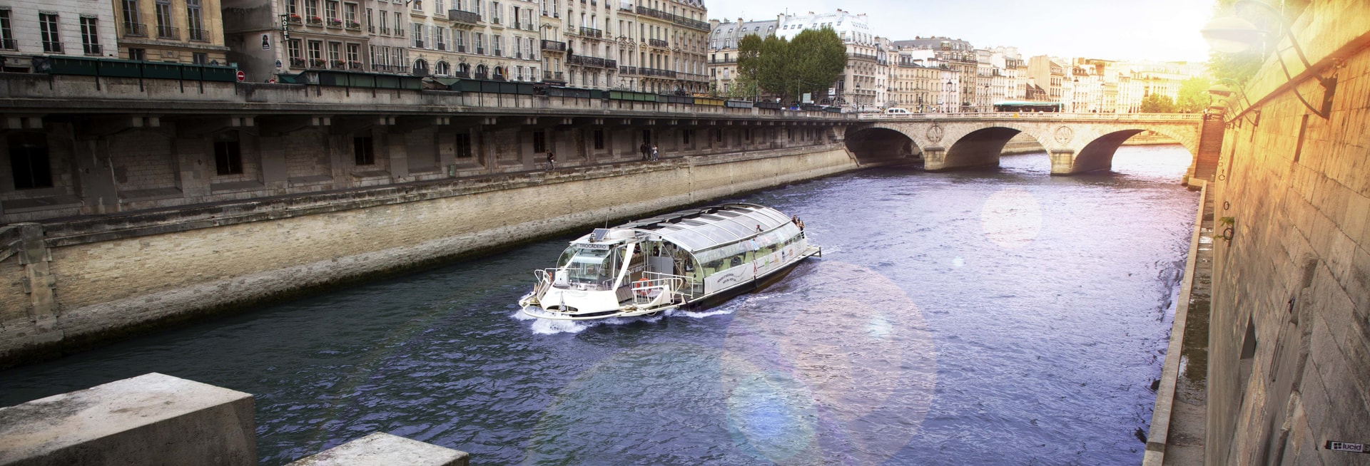 Billet Bateau touristique Hop-on et Hop-off de Paris
