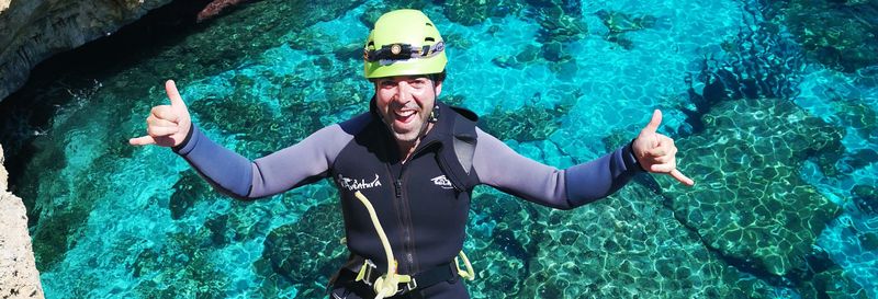 Billet Randonnée, descente en rappel et spéléologie à Cala Falcó