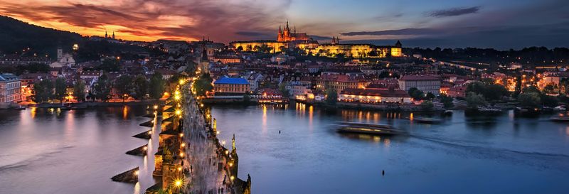 Billet Dîner-croisière sur la Vltava