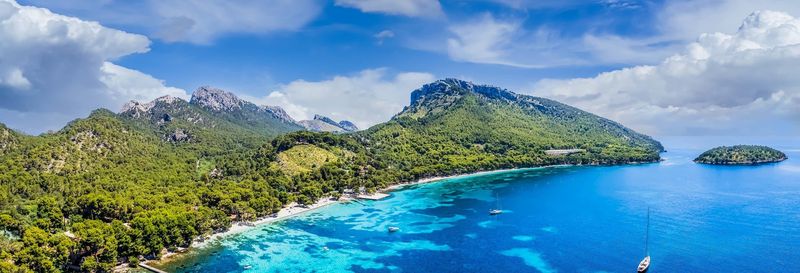 Billet Balade en bateau avec musique et repas dans la baie de Palma