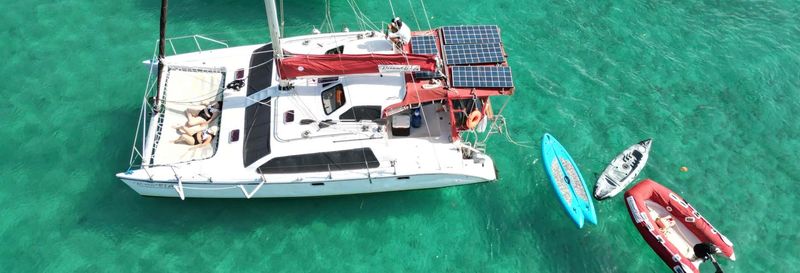 Billet Excursion à Playa Blanca et Venas Azules en catamaran