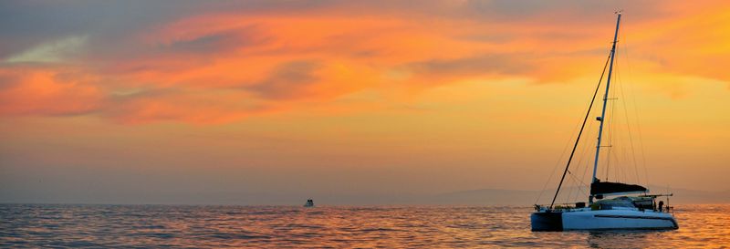 Billet Balade en catamaran au coucher de soleil