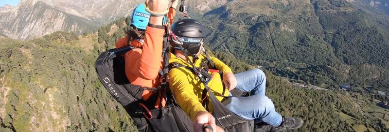 Billet Vol en parapente au-dessus de Huesca et des Pyrénées aragonaises