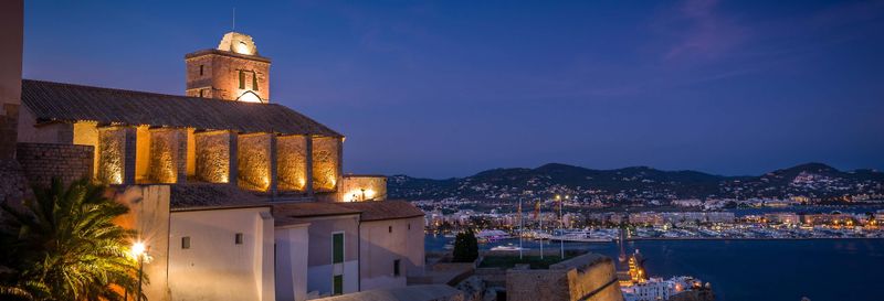 Billet Visite de nuit d'Ibiza et de Dalt Vila