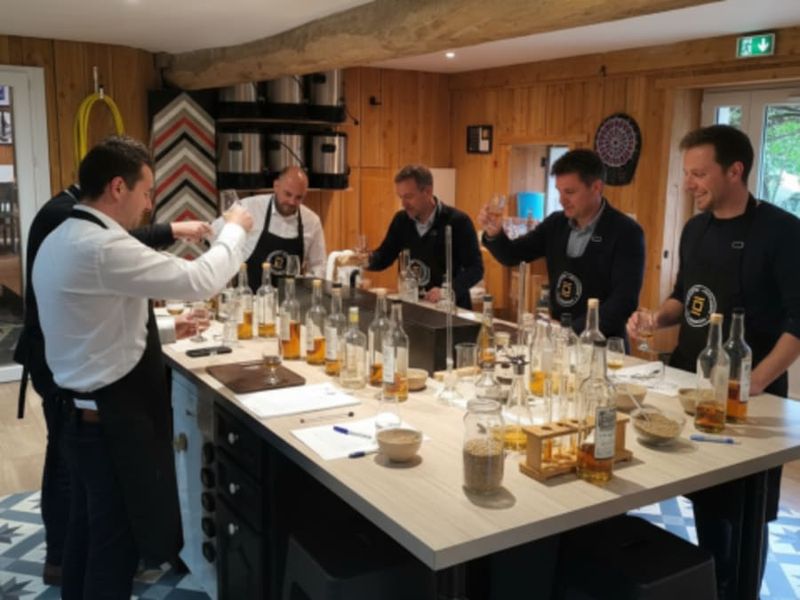 Billet Atelier assemblage de whisky  à Sainte-Croix-du-Mont (33)