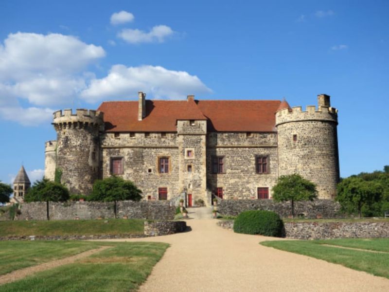 Billet Visite guidée Château de Saint-Saturnin et de ses jardins (63)