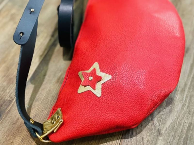 Billet Atelier création d'une banane en cuir à Saran (45)