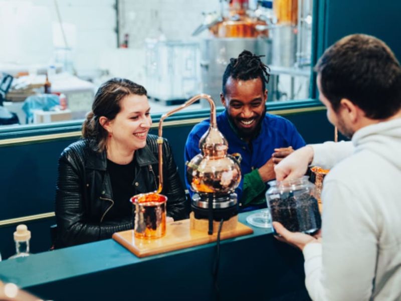 Billet Atelier de distillation & dégustation de gins à Lille (59)