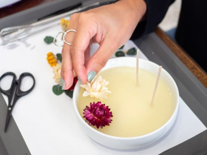 Billet Atelier bougie fleurie à Paris 11ème