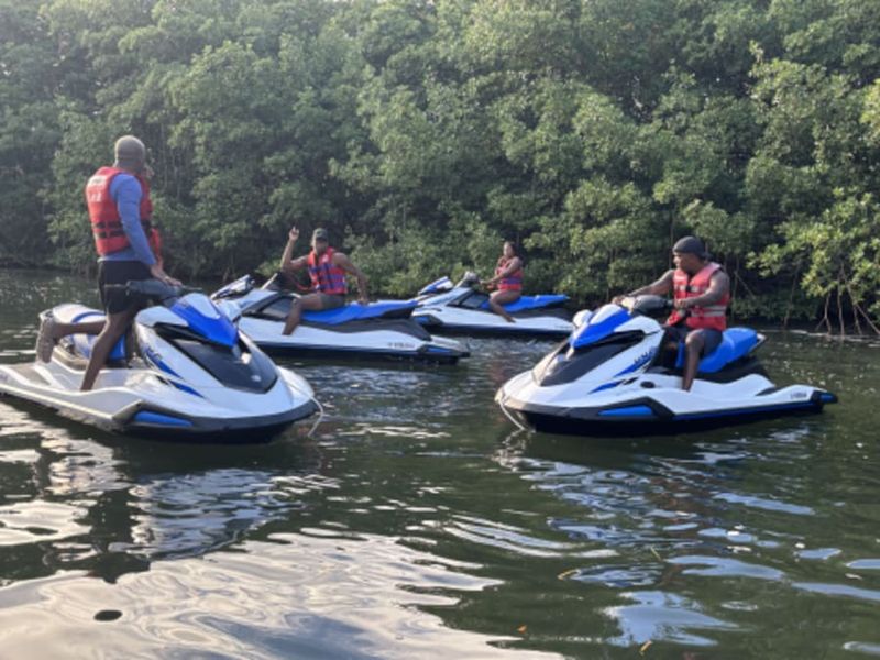 Billet Randonnée en jet ski à Morne-à-l'Eau (97)
