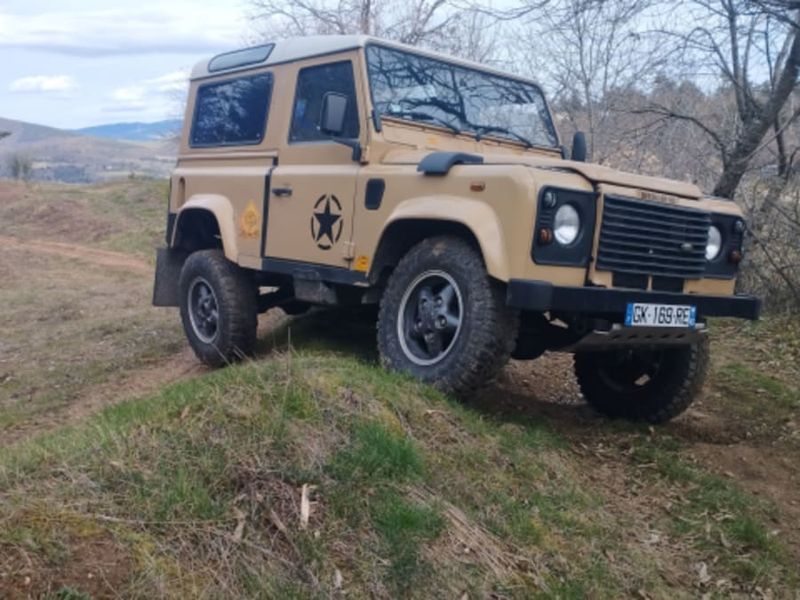 Billet Stage initiation à la conduite d'un 4x4 à Roiffieux (07)
