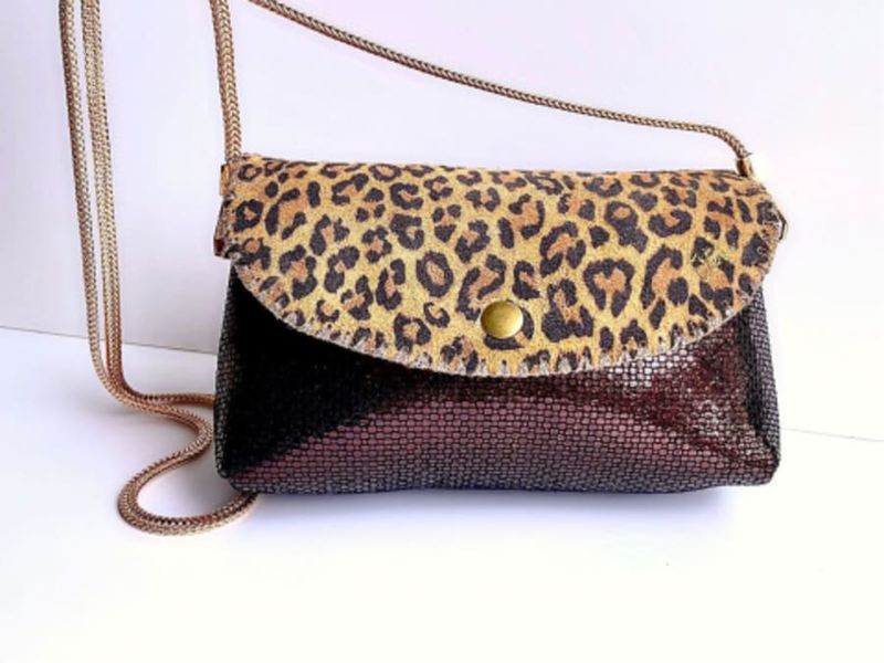 Billet Atelier création d'un sac en cuir original près de Nantes (44)