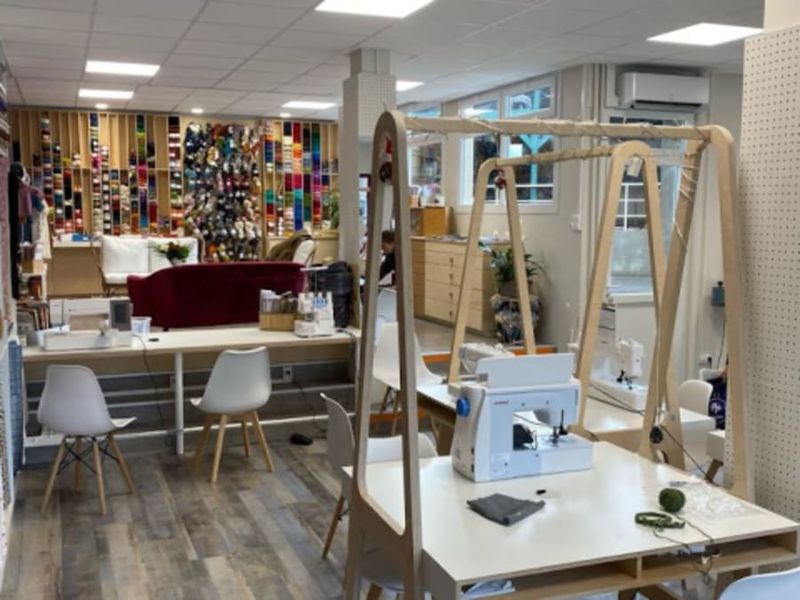 Billet Atelier de couture à Louviers (27)