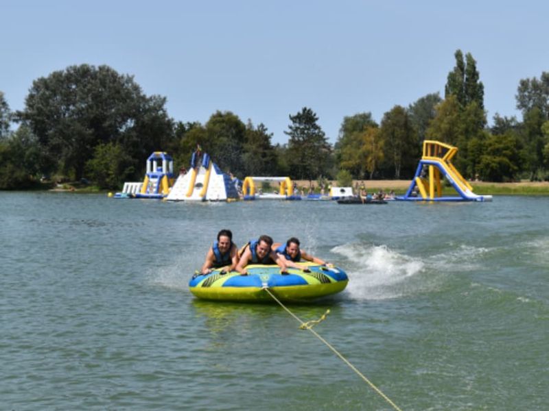 Billet Bouée tractée à Pont-L'Evêque (14)