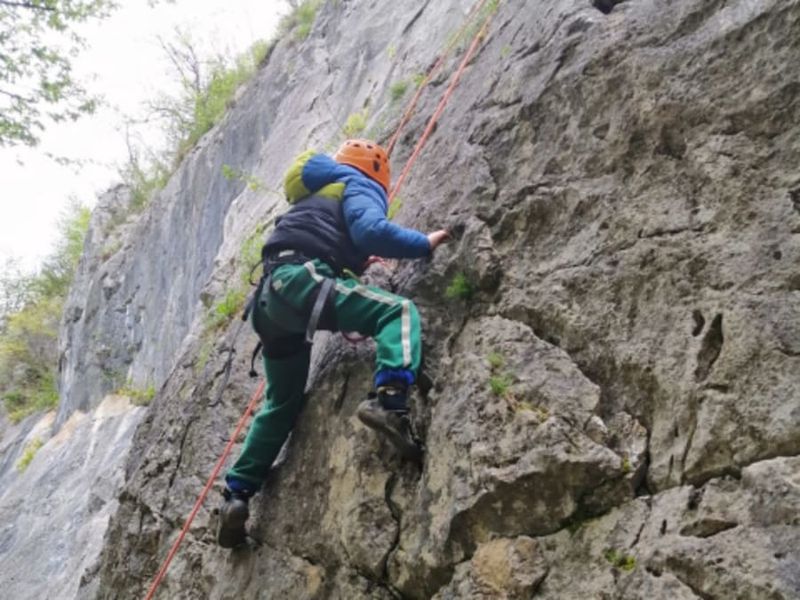 Billet Initiation à l'escalade au lac d'Anthon à Mieussy (74)