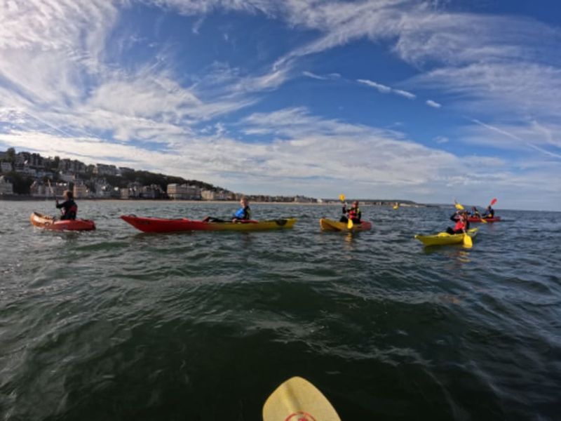 Billet Rando Kayak  "Les falaises des Roches Noires" à Trouville (14)