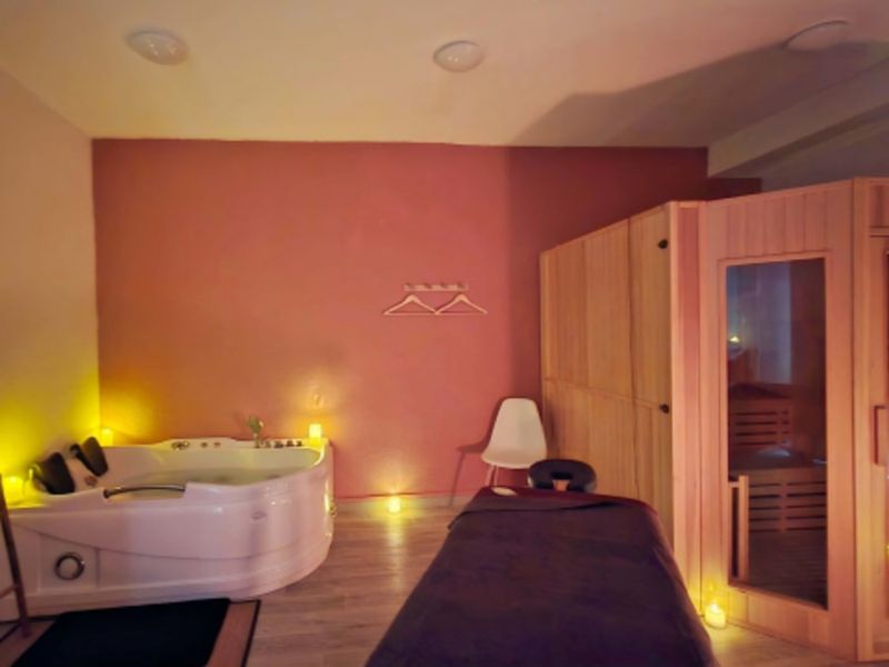 Billet Massage pour femme à La Garde (83)