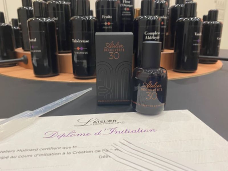 Billet Atelier découverte création de parfum à Paris 1er