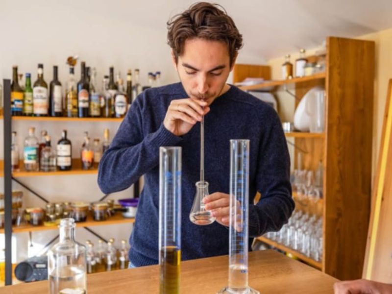 Billet Atelier fabrication de votre Pastis à Aix-en-Provence (13)