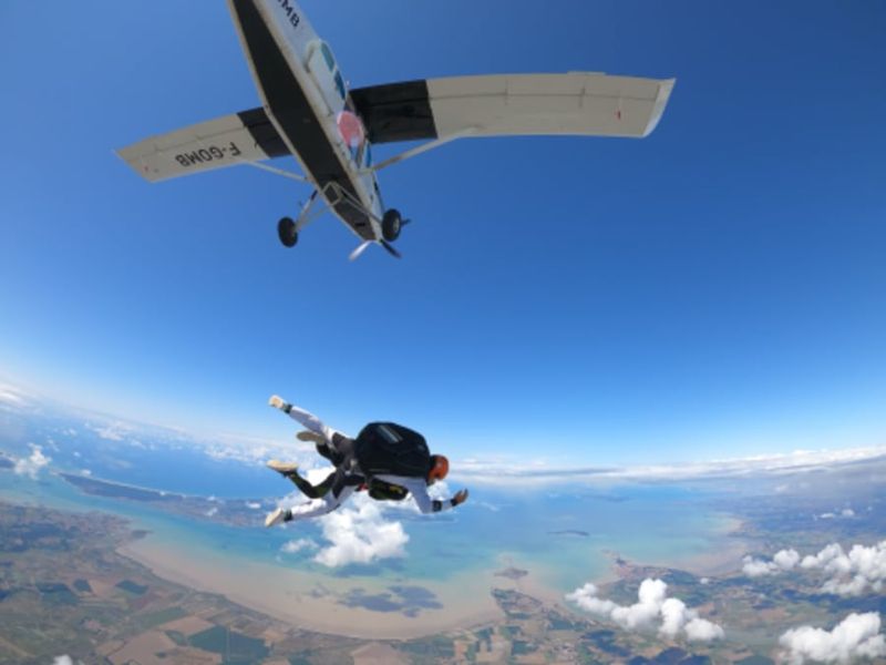 Billet Saut en Parachute en tandem entre La Rochelle et l'Île d'Oléron