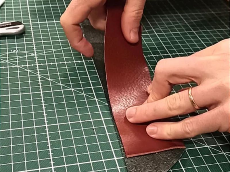 Billet Atelier maroquinerie ceinture reversible en cuir Marseille 1er