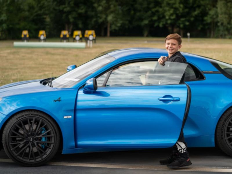 Billet Stage de Pilotage enfant en Alpine A110 près de Rouen (27)