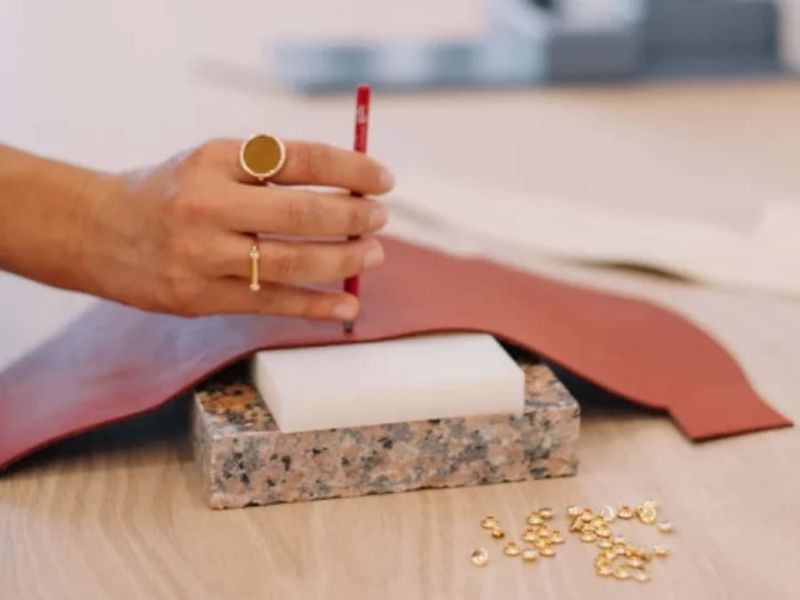 Billet Atelier de petite maroquinerie à Paris 2ème