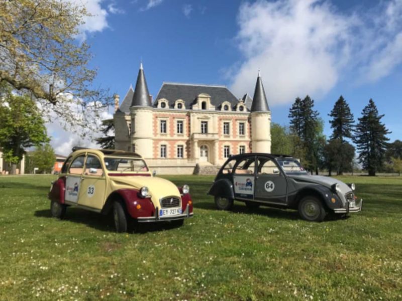 Billet Visite privée du vignoble du Médoc en 2CV
