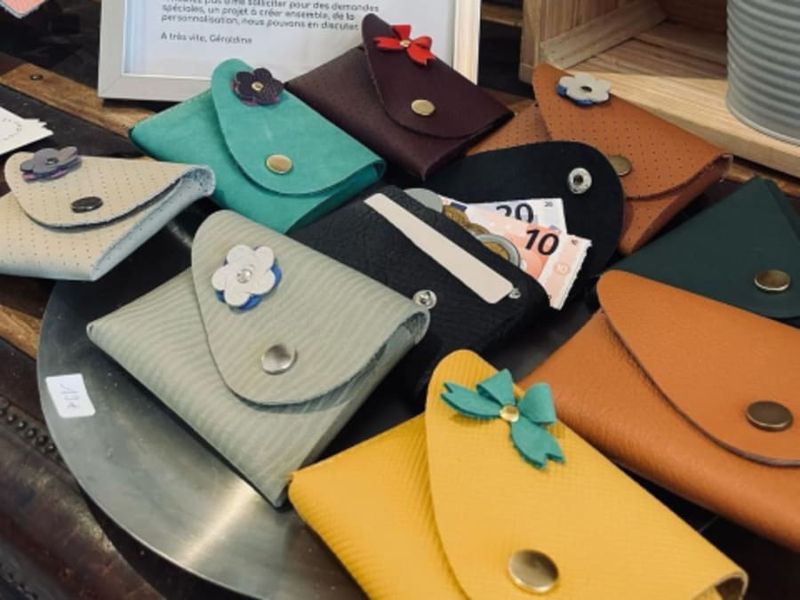 Billet Atelier fabrication d'un porte-monnaie en cuir à Saran (45)