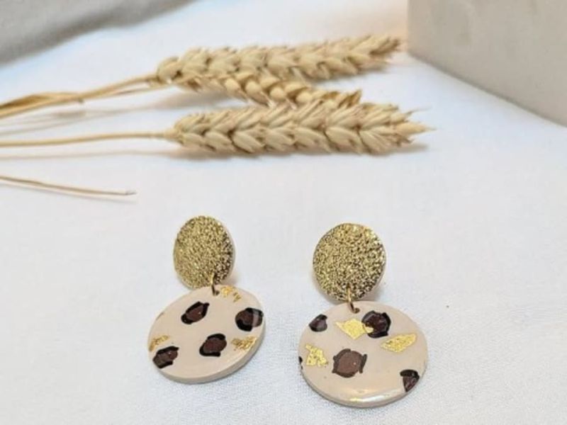 Billet Atelier création de bijoux en pâte polymère à Orgères (35)