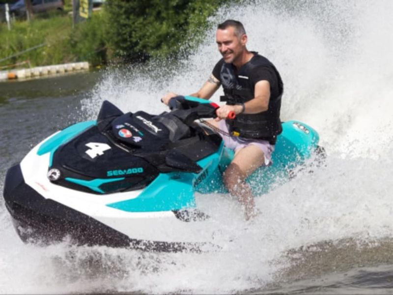 Billet Session libre en Jet-ski à Jussy près de Metz (57)