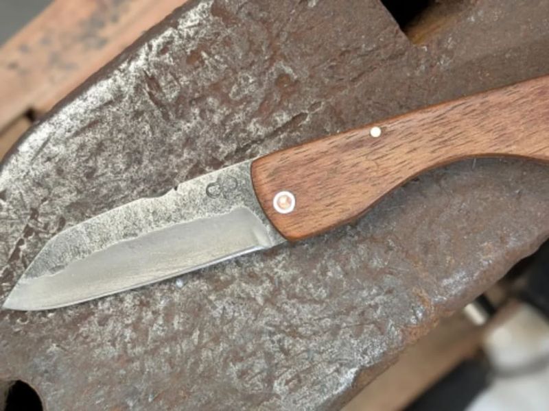 Billet Atelier création de couteau pliant sur une journée à Vaugneray